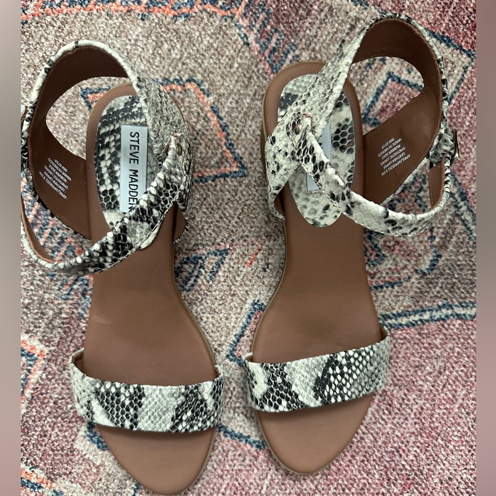 Steve Madden April Snake-Print Ankle-Strap Sandals Block Heel - Picture 3 of 5